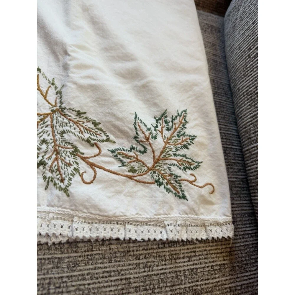 Vintage Embroidered PillowCase Green Floral Fall Foliage Standard Size